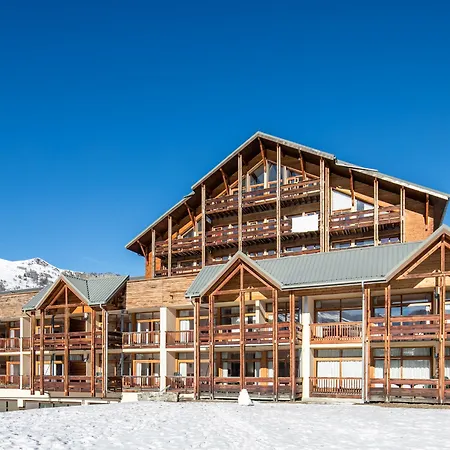 Vacancéole - Le Hameau De Appart hôtel 3*